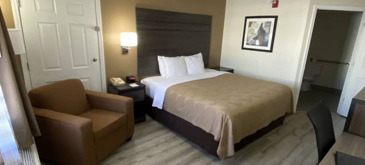 布兰森-76号高速公路中央凯艺酒店(Quality Inn Branson - Hwy 76 Central)图片