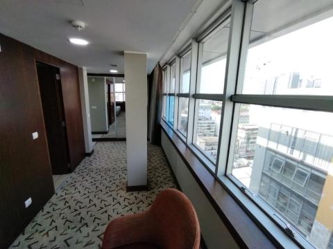 Skyna Hotel Luanda Over view