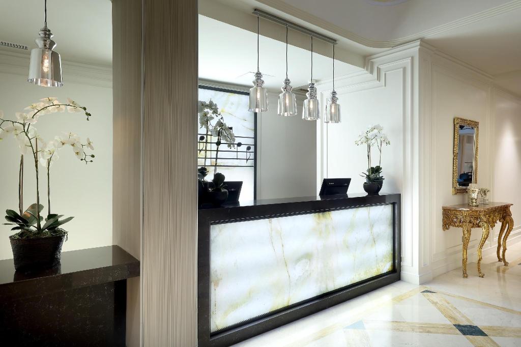 Eurostars Casa de la Lírica Over view