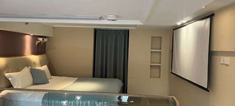 蝴蝶居蝴蝶广场lOft公寓(文海路分店)图片