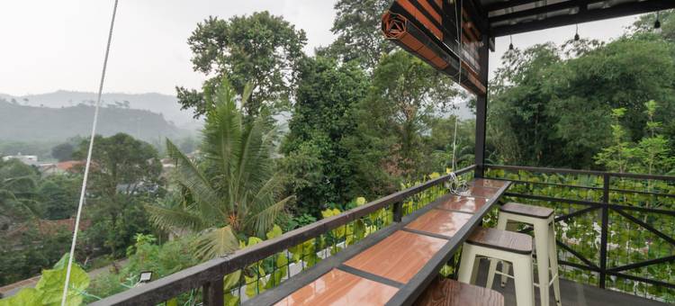 红多兹Plus酒店-近冼都丛林(RedDoorz Plus Near Jungeland Sentul)图片