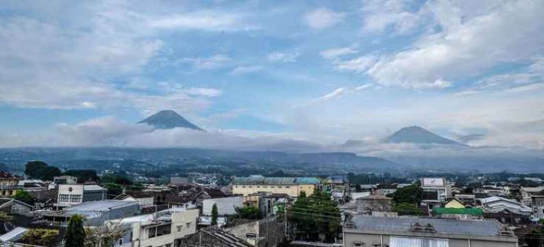 Surya Asia Hotel图片