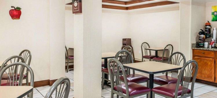 印第安纳波利斯凯艺酒店(Quality Inn South)图片