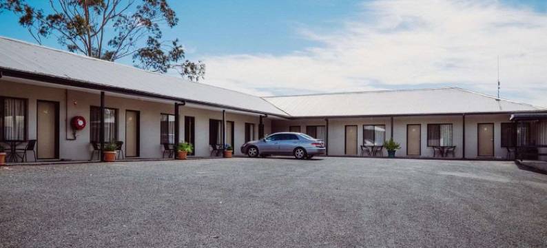 阿特斯安Spa汽车旅馆(Artesian Spa Motel)图片