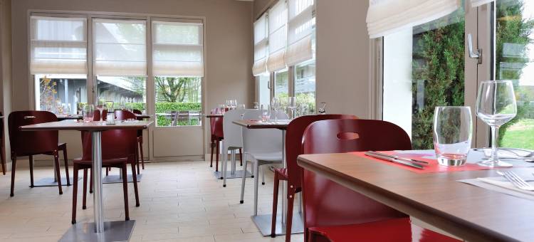 里昂东康铂酒店-圣艾修伯里机场(Campanile Lyon Est - AÉROPORT Saint EXUPÉRY)图片