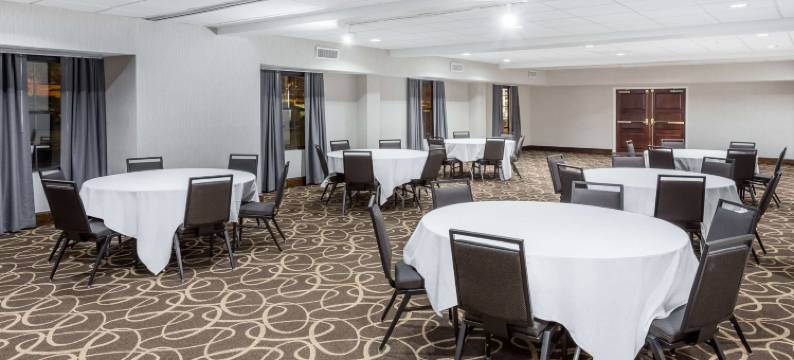 海波因特蔚景温德姆酒店(Wingate by Wyndham High Point)图片