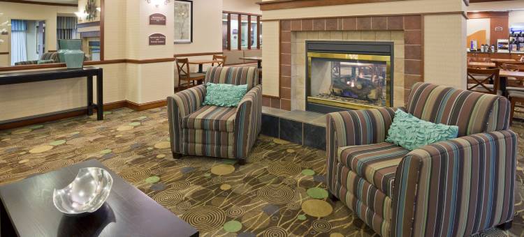 智选假日套房酒店大福克斯(Holiday Inn Express & Suites Grand Forks)图片