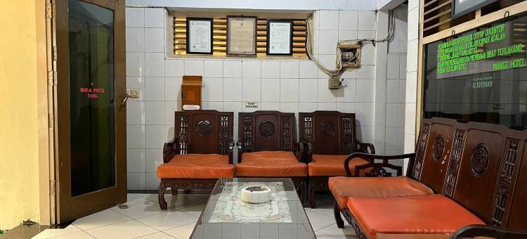 Hotel O Kost Gowa Near Gowa图片