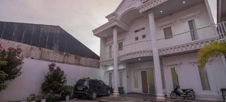 巨港OPI购物中心红多兹酒店2(RedDoorz Near Opi Mall Palembang 2)图片
