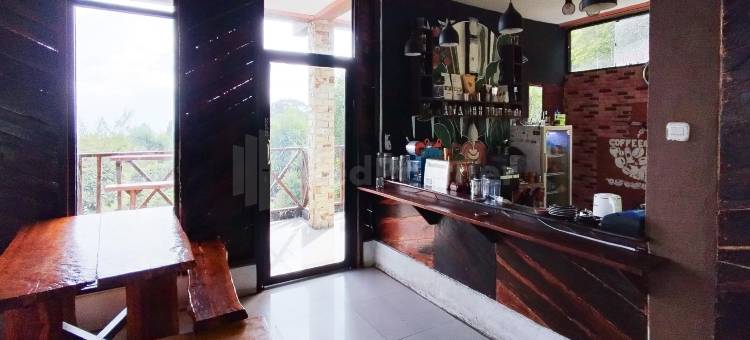 As Resto,Café & Hotel Mitra RedDoorz图片