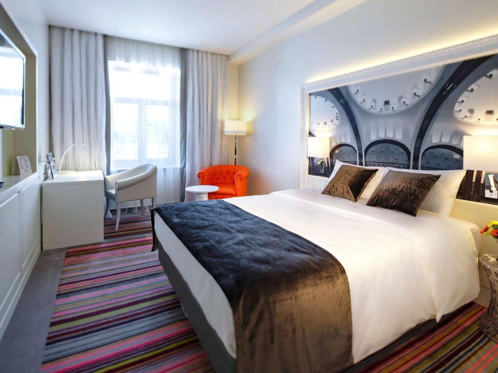 Mercure Moscow BaumanskayaHotel Overview