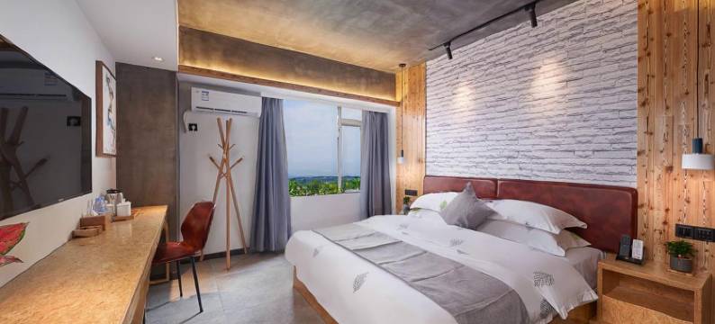 逸品居(广州新白云国际机场形象店)图片