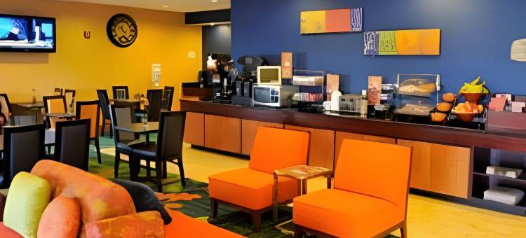 贝斯特韦斯特路易斯维尔南-谢泼兹维尔酒店(Best Western Louisville South/Shepherdsville)图片