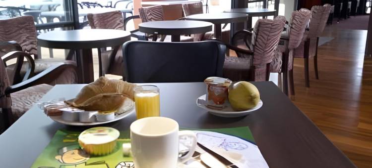 舒适马尔韦若尔英式酒店(Brit Hotel Marvejols)图片