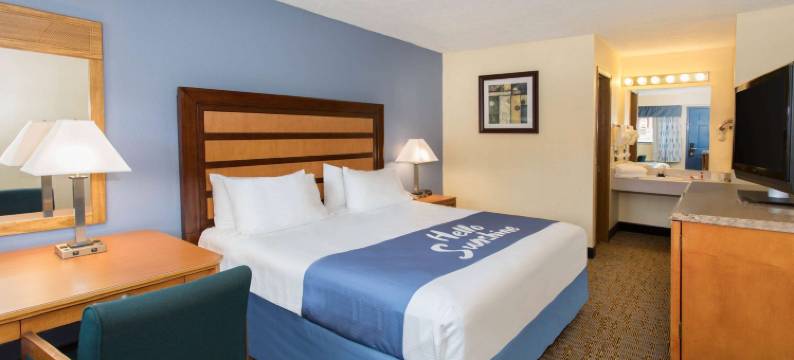 芒特弗农雷弗洛谷温德姆戴斯酒店(Days Inn by Wyndham Renfro Valley Mount Vernon)图片