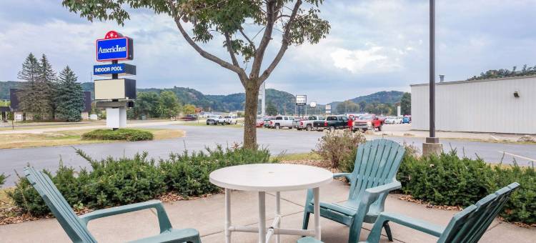 博斯科贝尔温德姆美吟温德姆酒店(AmericInn by Wyndham Boscobel)图片