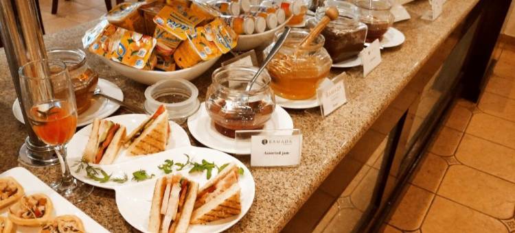 塔什干温德姆华美达酒店(Ramada by Wyndham Tashkent)图片