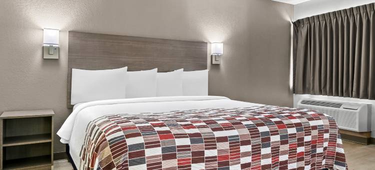 红屋顶酒店-弗林特(Red Roof Inn Flint)图片