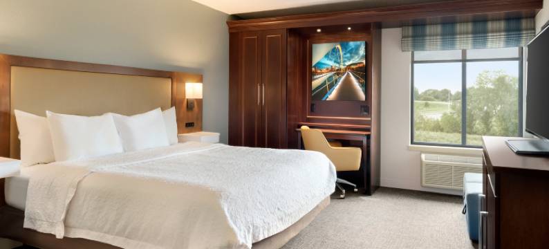 希尔顿欢朋酒店-西德梅茵(Hampton Inn by Hilton West des Moines Lake Drive)图片