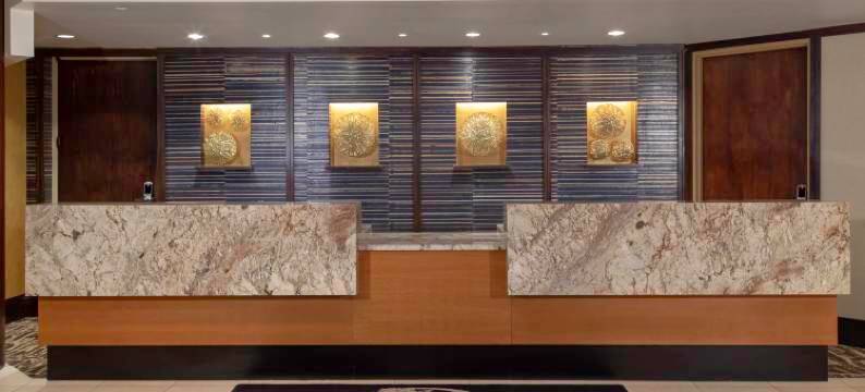 堪萨斯城奥佛兰公园希尔顿逸林酒店(DoubleTree by Hilton Kansas City - Overland Park)图片