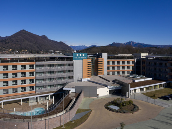UNA HOTELS Varese