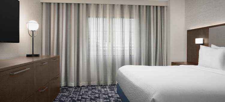 达拉斯希尔顿安泊套房酒店-近商业街廊(Embassy Suites by Hilton Dallas Near the Galleria)图片