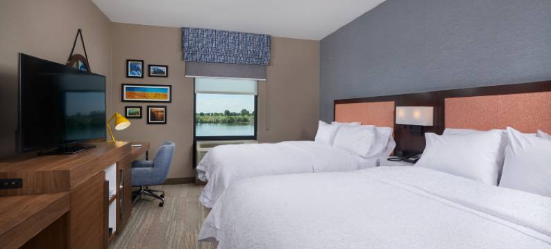 布尔利希尔顿欢朋酒店(Hampton Inn by Hilton Burley)图片