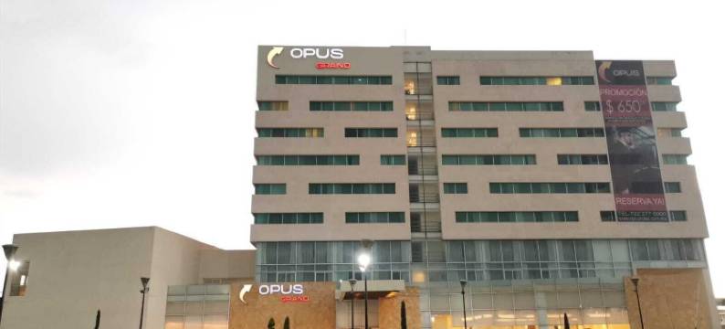 托卢卡机场嘉年华酒店(Fiesta Inn Toluca Aeropuerto)图片