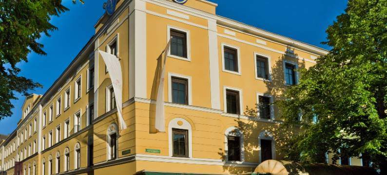 格拉茨传统华丽帕克酒店(Parkhotel Graz - Traditional Luxury)图片