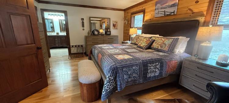 Beech Mtn Resort 2 Miles-4 Br-Yard, Small Dog Friendly No Fee, Fire Pit, Clean图片