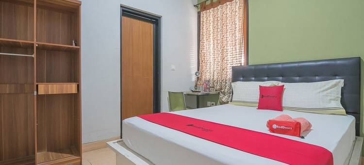 红多兹伊斯兰酒店-近克里达努萨塔拉(RedDoorz Syariah Near Krida Nusantara)图片