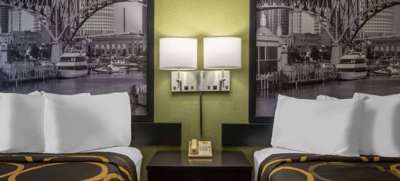 温德姆速8酒店 佩里斯堡/托莱多(Super 8 by Wyndham Perrysburg/Toledo)图片