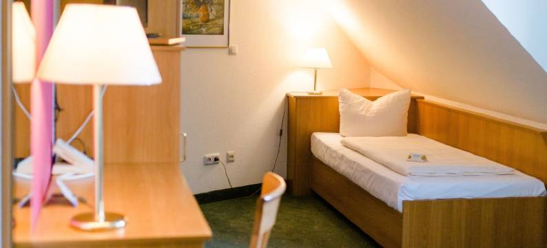 阿克曾祖尔格伦艾克酒店(Akzent Hotel Zur Grünen Eiche)图片