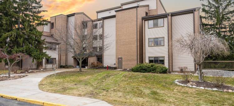 湖景高尔夫度假1卧室公寓 5057(Lakeview Golf Retreat 1Bdr Condo 5057)图片