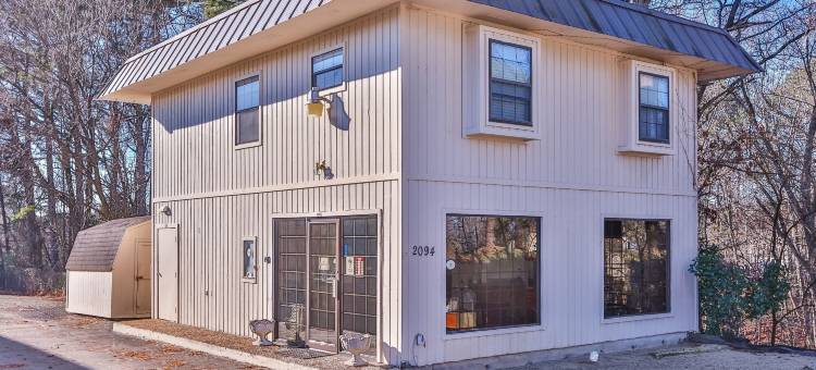 烛花旅馆(Candlewick Inn and Suites)图片