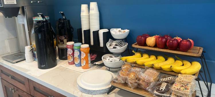 速8酒店-由温德姆管理欧申赛德市中心酒店(Super 8 by Wyndham Oceanside Downtown)图片