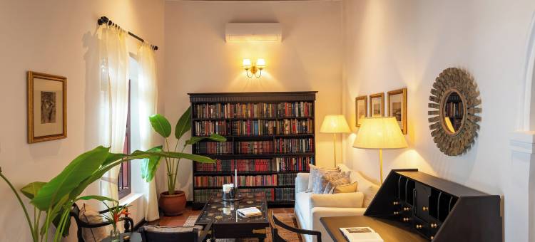伊什克作家小屋(Writer's Lodge By Ishq)图片