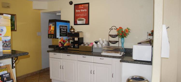 圣马科斯大学区伊克诺旅馆(Econo Lodge San Marcos University Area)图片