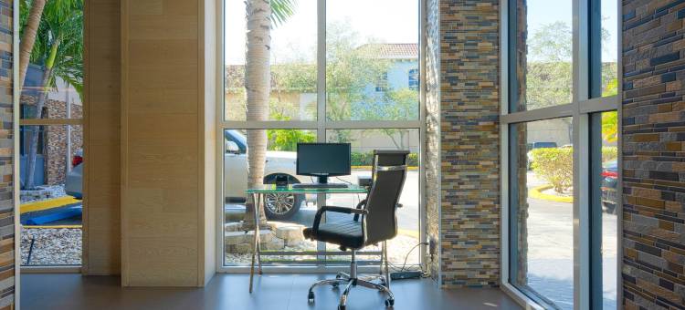 棕榈客栈和套房(The Palms Inn & Suites Miami, Kendall, FL)图片