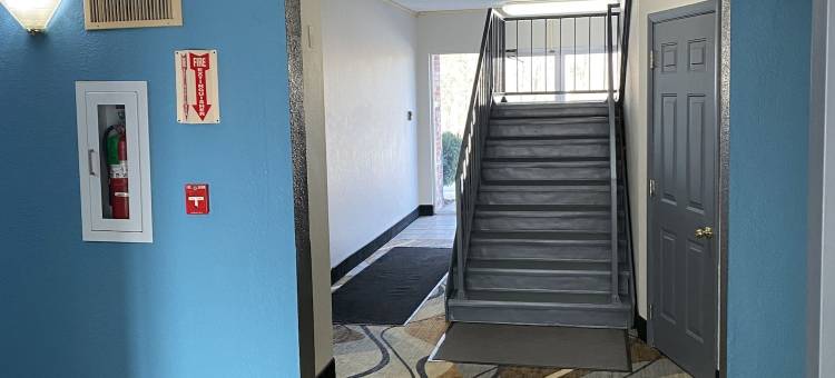 佩里维尔戴斯酒店(Days Inn by Wyndham Perryville)图片