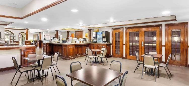 舒适套房酒店(Comfort Suites)图片