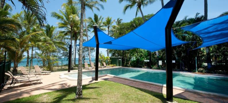 埃利斯海滩海滨简易别墅(Ellis Beach Oceanfront Holiday Park)图片