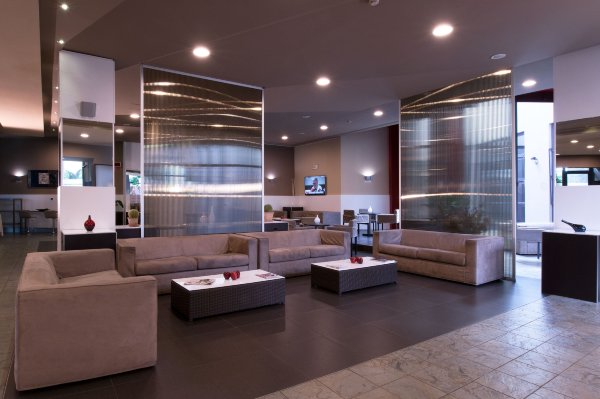 Hotel Parma & Congressi Hotel Overview