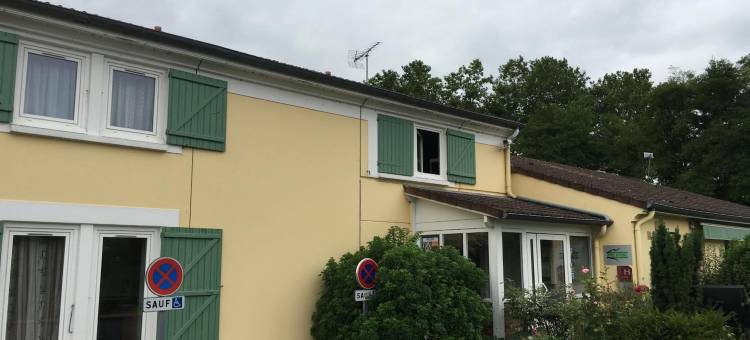 蟠龙普瓦捷布里特酒店(Brit Hotel Poitiers Beaulieu)图片