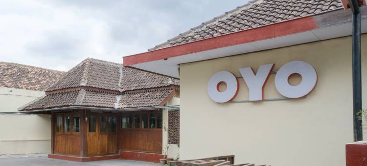 靠近马里奥波罗达努雷詹红多兹酒店(RedDoorz Near Danurejan Malioboro)图片