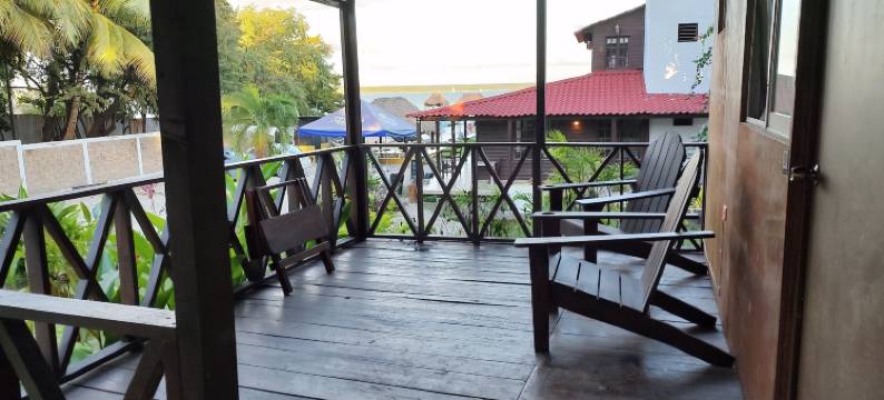 帕皮托斯巴卡拉酒店和码头(Papitos Bacalar Hotel and Marina)图片