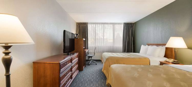 乔利特品质酒店(Quality Inn Joliet)图片