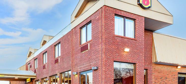 坎贝尔顿温德姆速8酒店(Super 8 by Wyndham Campbellton NB)图片