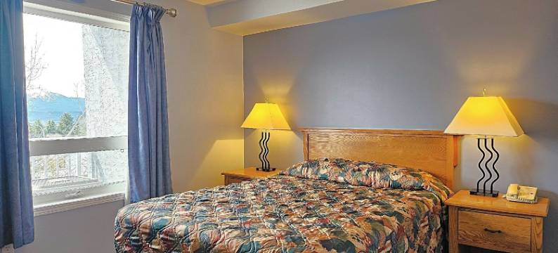 云雾山旅馆&套房酒店(Misty Mountain Inn & Suites)图片