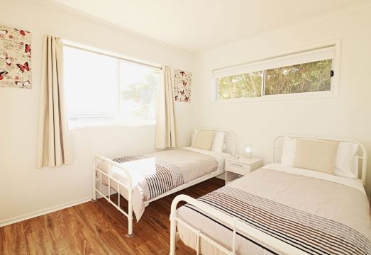 Beachcomber - Pet Friendly Hotel Overview